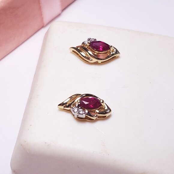 Estate .35ctw Natural Marq Ruby & Rd Diamond 14Kt Y/Gold post Earrings #22970 - Picture 1 of 6
